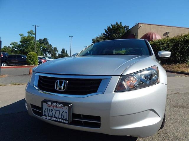 Photo of 2010 Alabaster Silver Metallic Honda Accord