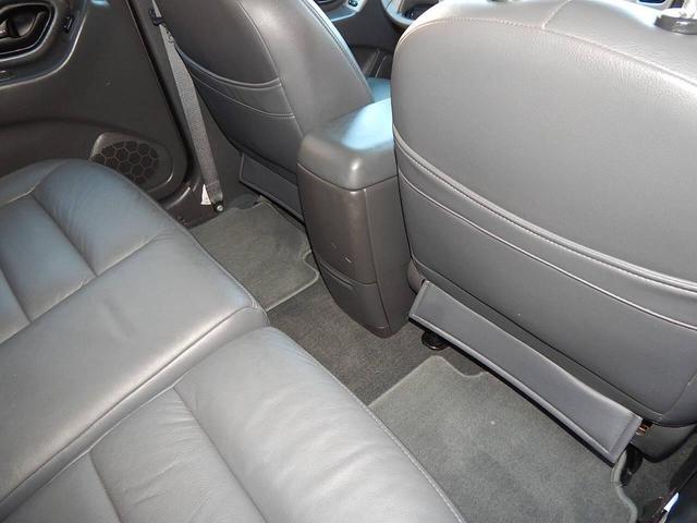 Photo of 2006 Dark Shadow Gray Clearcoat Metallic Ford Escape Hybrid