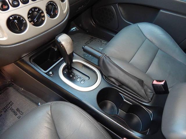 Photo of 2006 Dark Shadow Gray Clearcoat Metallic Ford Escape Hybrid
