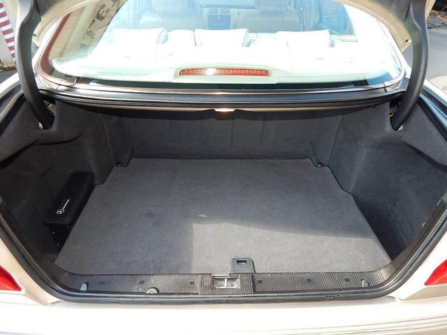 Photo of 2001 Tan Mercedes-Benz E-Class