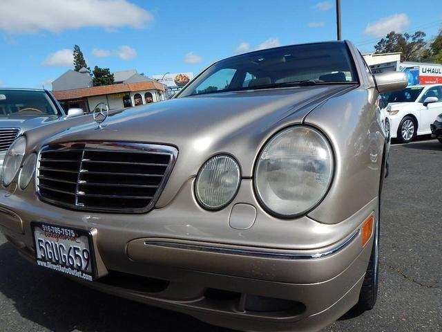 Photo of 2001 Tan Mercedes-Benz E-Class