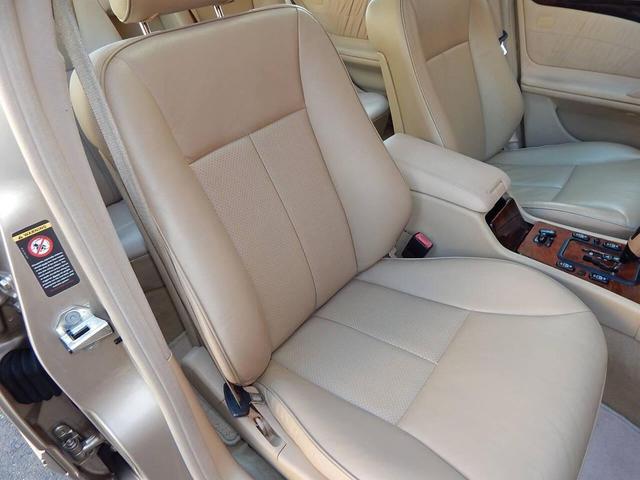 Photo of 2001 Tan Mercedes-Benz E-Class