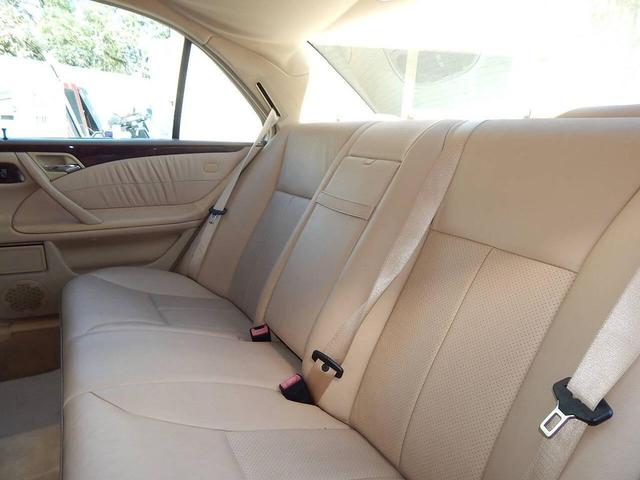 Photo of 2001 Tan Mercedes-Benz E-Class