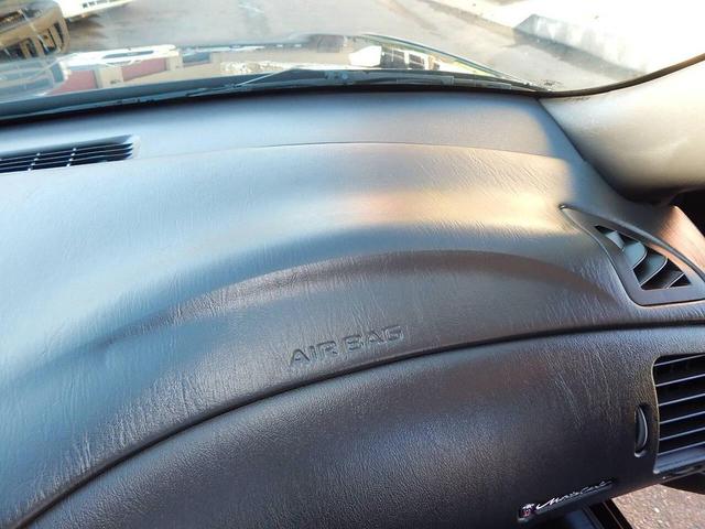 Photo of 2003 Black Chevrolet Monte Carlo