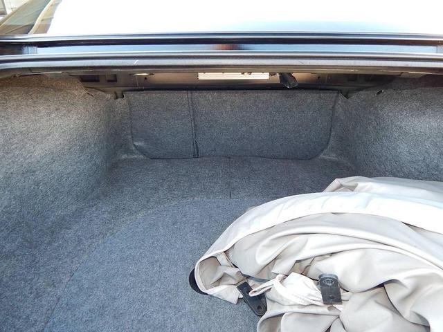 Photo of 2003 Black Chevrolet Monte Carlo