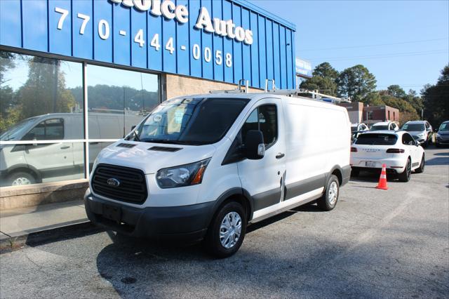 2017 Ford Transit-150