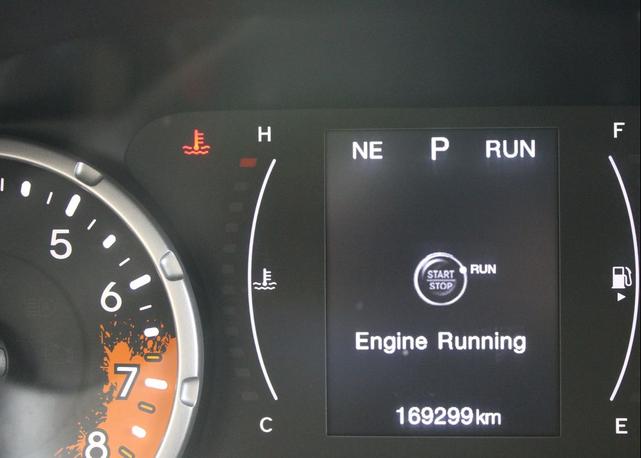 Photo of 2018 Gray Jeep Renegade