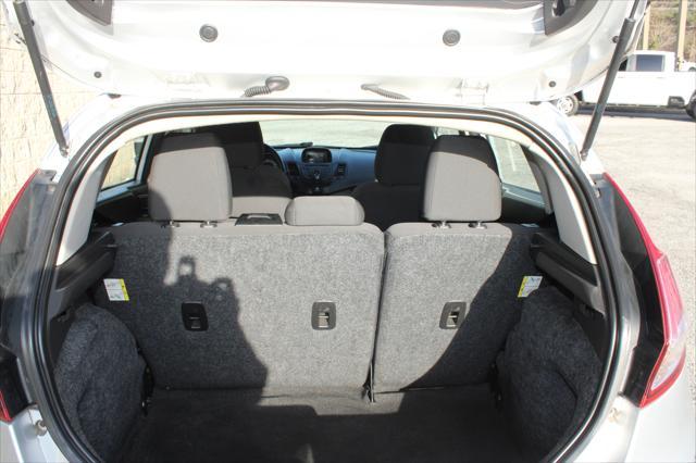 Photo of 2015 Silver Ford Fiesta