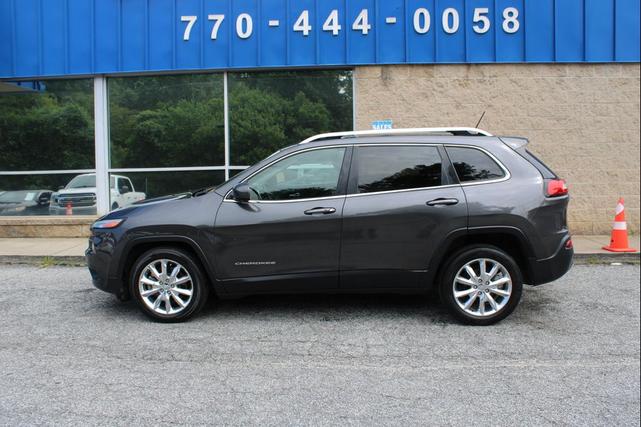 Photo of 2015 Black Jeep Cherokee