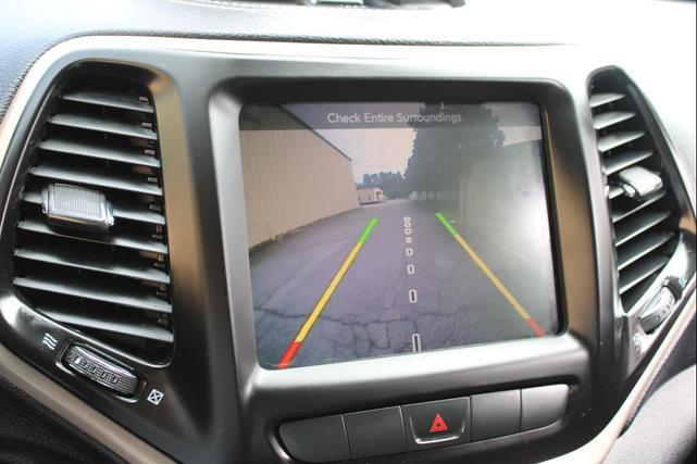 Photo of 2015 Black Jeep Cherokee
