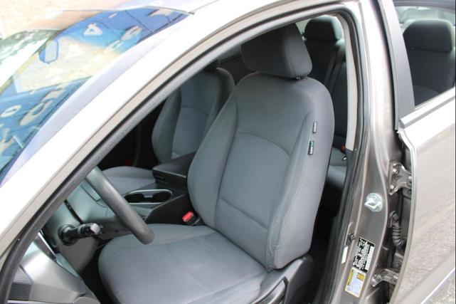 Photo of 2015 Gray Kia Optima