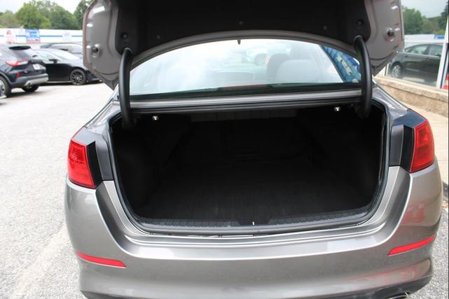 Photo of 2015 Gray Kia Optima