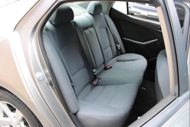 Photo of 2015 Gray Kia Optima