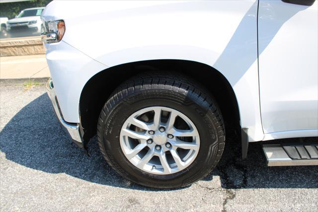 Photo of 2020 White Chevrolet Silverado 1500