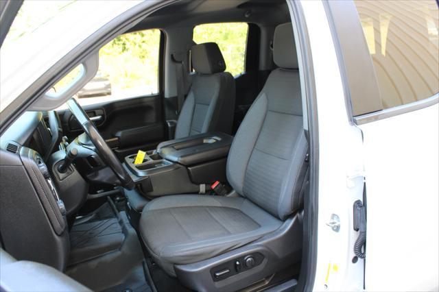 Photo of 2020 White Chevrolet Silverado 1500