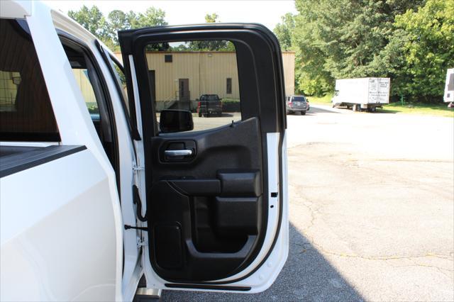 Photo of 2020 White Chevrolet Silverado 1500