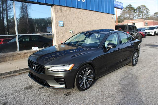 2022 Volvo S60