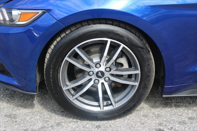 Photo of 2015 Blue Ford Mustang