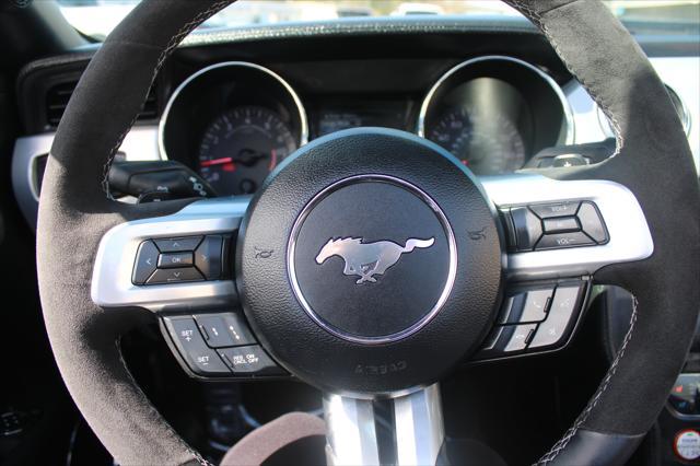 Photo of 2015 Blue Ford Mustang