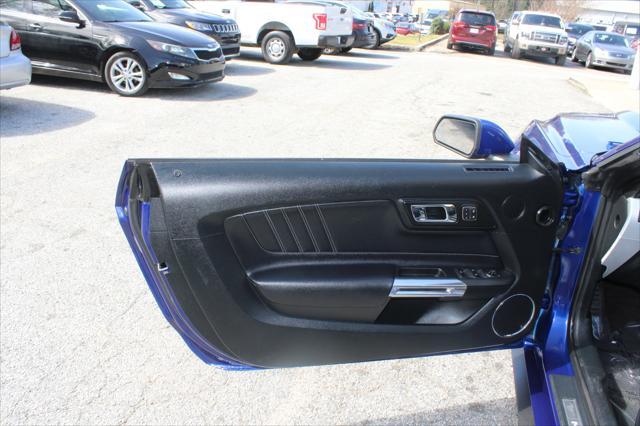 Photo of 2015 Blue Ford Mustang