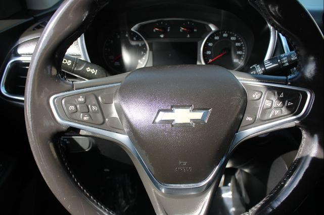 Photo of 2019 White Chevrolet Equinox