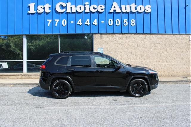 Photo of 2017 Black Jeep Cherokee
