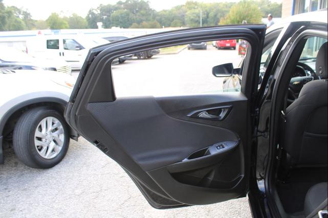 Photo of 2021 Black Chevrolet Malibu