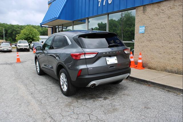 Photo of 2021 Gray Ford Escape