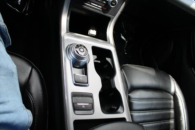 Photo of 2021 Black Ford Edge