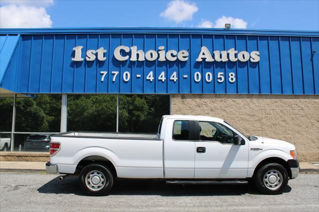 Photo of 2014 White Ford F-150
