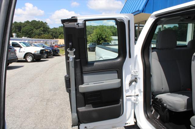 Photo of 2014 White Ford F-150