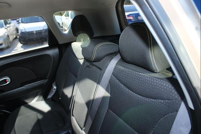 Photo of 2015 Brown Kia Soul