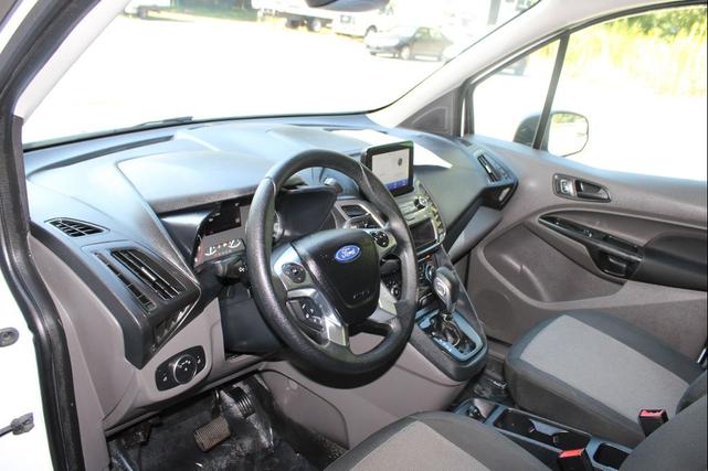 Photo of 2022 White Ford Transit Connect