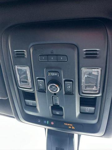 Photo of 2021 Summit White Chevrolet Tahoe