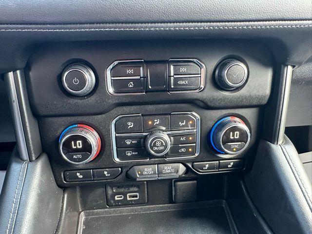 Photo of 2021 Summit White Chevrolet Tahoe