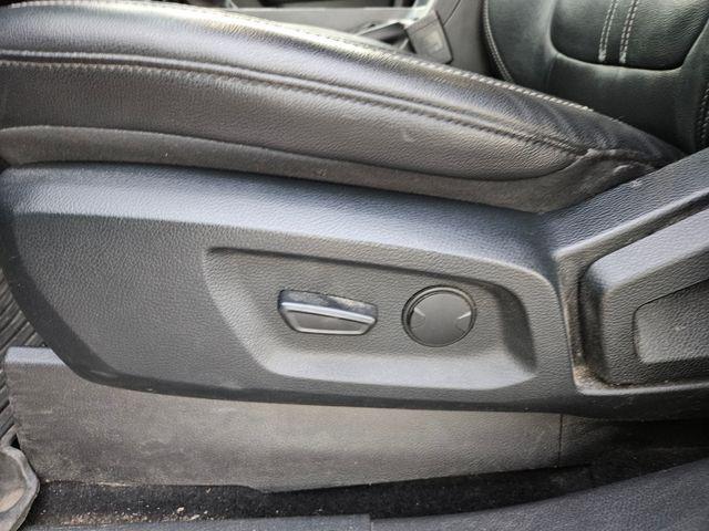Photo of 2019 Lightning Blue Metallic Ford Ranger