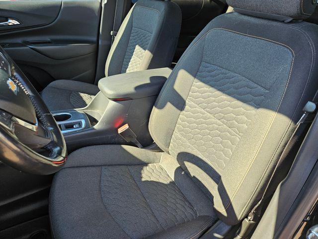 Photo of 2021 Mosaic Black Metallic Chevrolet Equinox