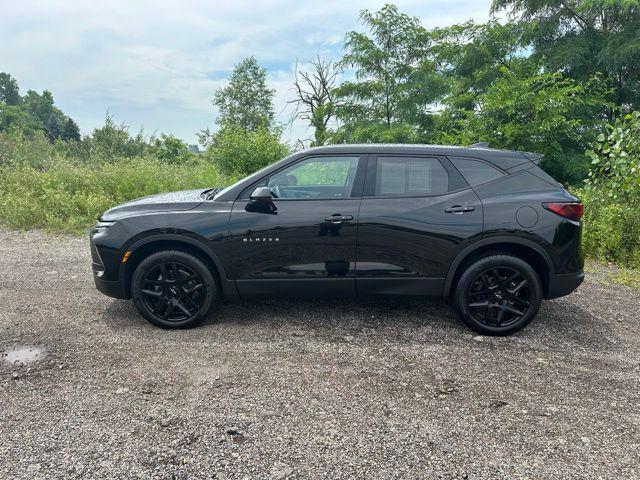 Photo of 2023 Black Chevrolet Blazer
