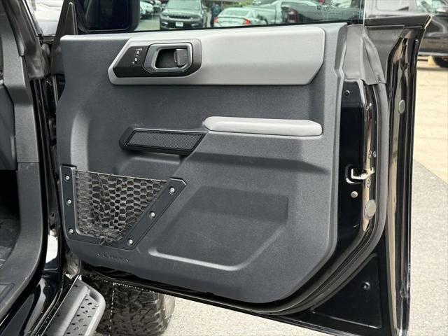 Photo of 2021 Shadow Black Ford Bronco
