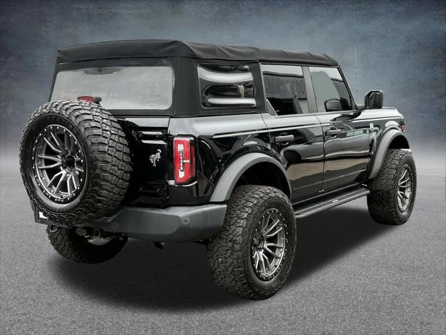 Photo of 2021 Shadow Black Ford Bronco