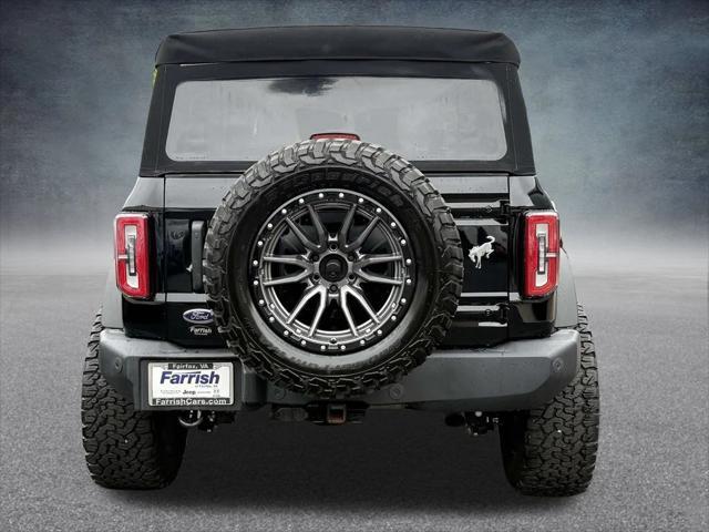 Photo of 2021 Shadow Black Ford Bronco