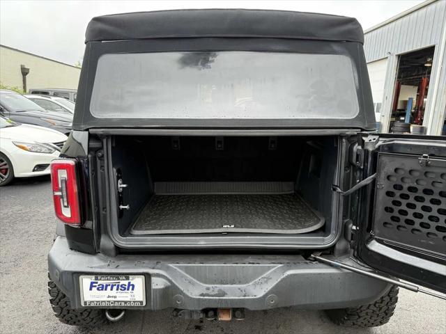 Photo of 2021 Shadow Black Ford Bronco