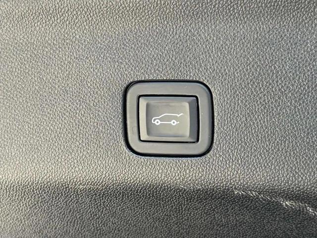 Photo of 2021 Black Chevrolet Tahoe