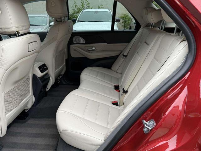 Photo of 2020 Cardinal Red Metallic Mercedes-Benz GLE 350