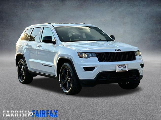 Photo of 2019 Bright White Clearcoat Jeep Grand Cherokee