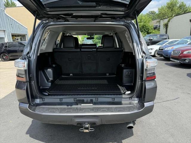 Photo of 2018 Magnetic Gray Metallic Toyota 4Runner
