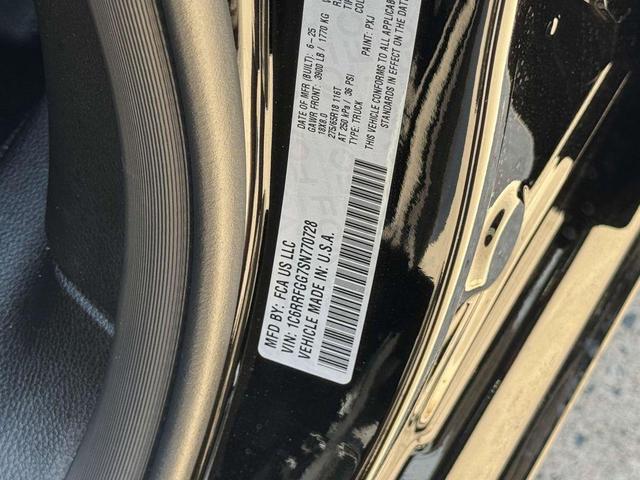Photo of 2025 Diamond Black Crystal Pearlcoat RAM 1500