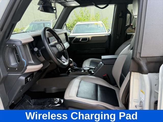 Photo of 2024 Cactus Gray Ford Bronco