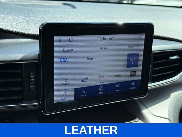 Photo of 2023 Carbonized Gray Metallic Ford Explorer