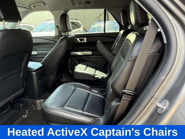 Photo of 2023 Carbonized Gray Metallic Ford Explorer